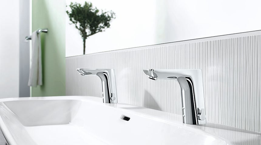 We now have a touchless faucet – and we are keeping it! The Danish family - Part 3