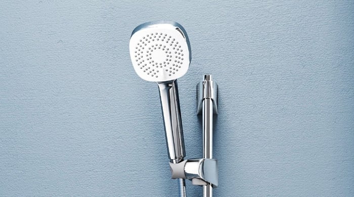 HANSABASICJET Style shower head with water saving ecoflow option